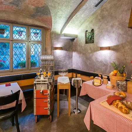 Western Zuercherhof Zurich