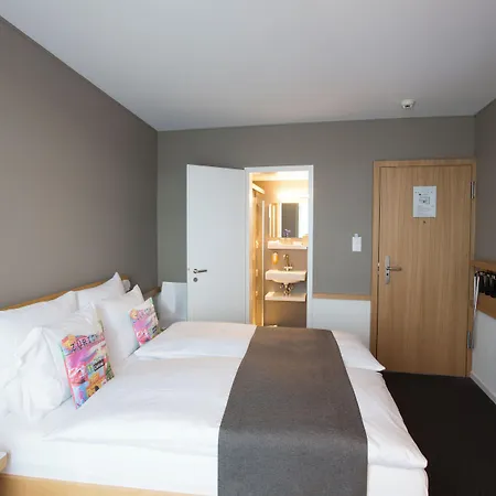 Отель Western Zuercherhof 3*