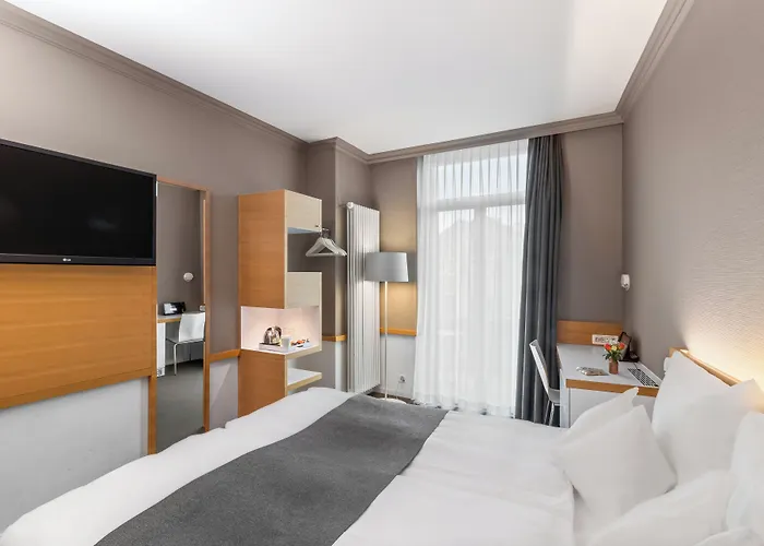 ベストウエスタンプラスホテル ツルヘルホフ ホテル チューリッヒ