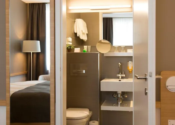 ホテル ベストウエスタンプラスホテル ツルヘルホフ 3*